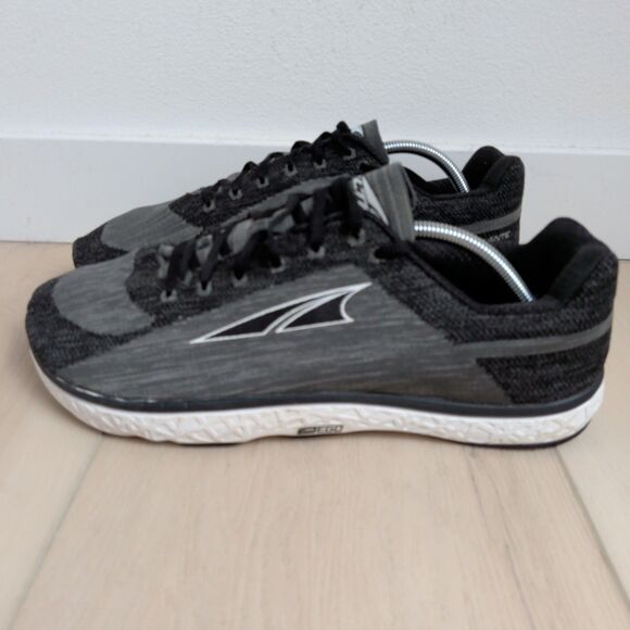 Altra Escalante Running Shoes Sneakers Mens Size 12 Gray Black White AFM1733G-3 - Picture 1 of 9
